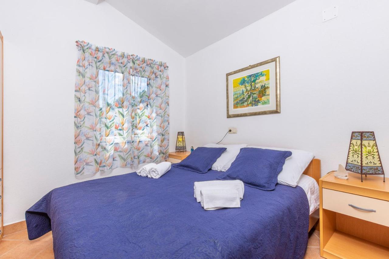 Janus Apartments ييلسا المظهر الخارجي الصورة