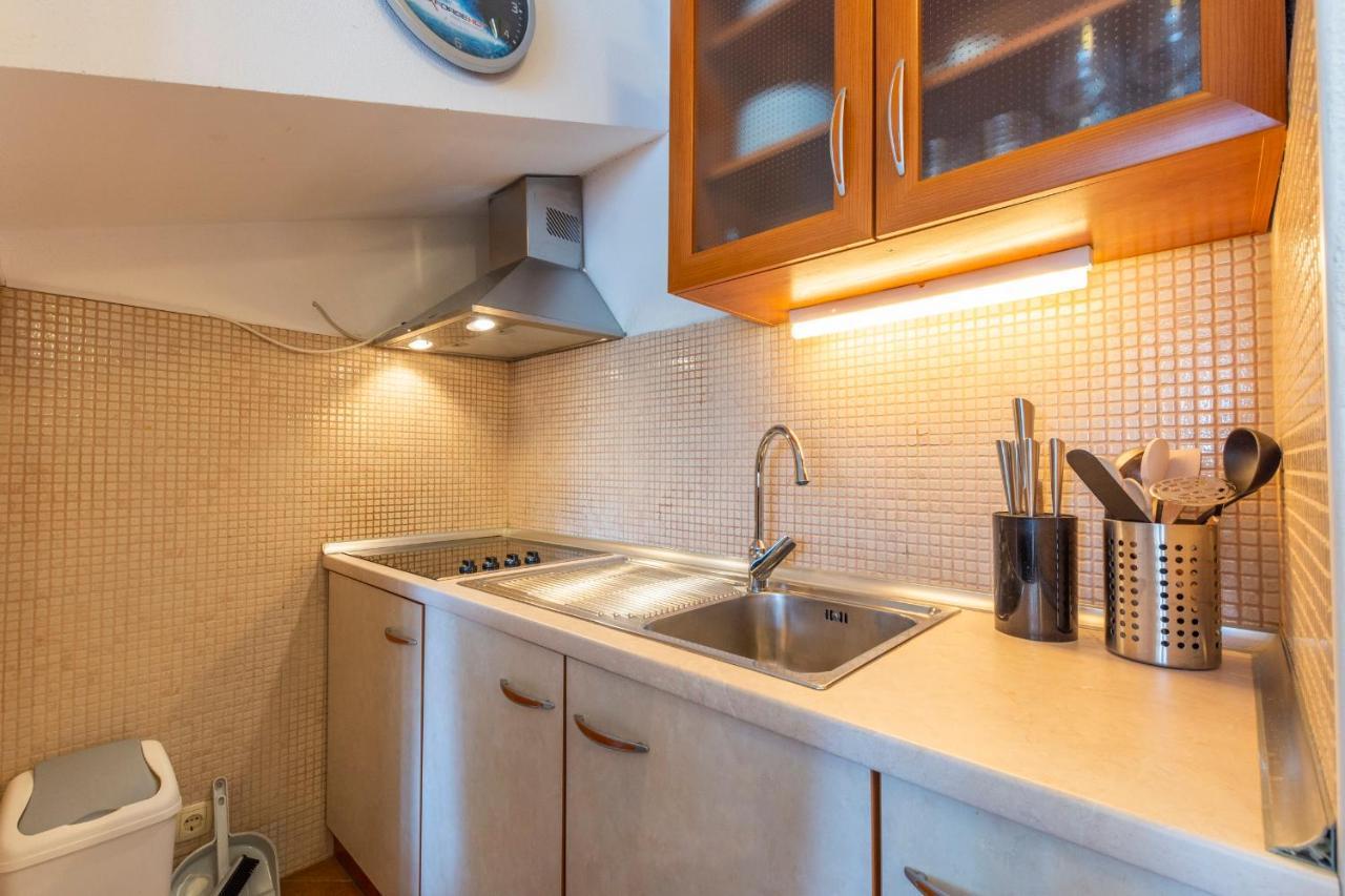 Janus Apartments ييلسا المظهر الخارجي الصورة