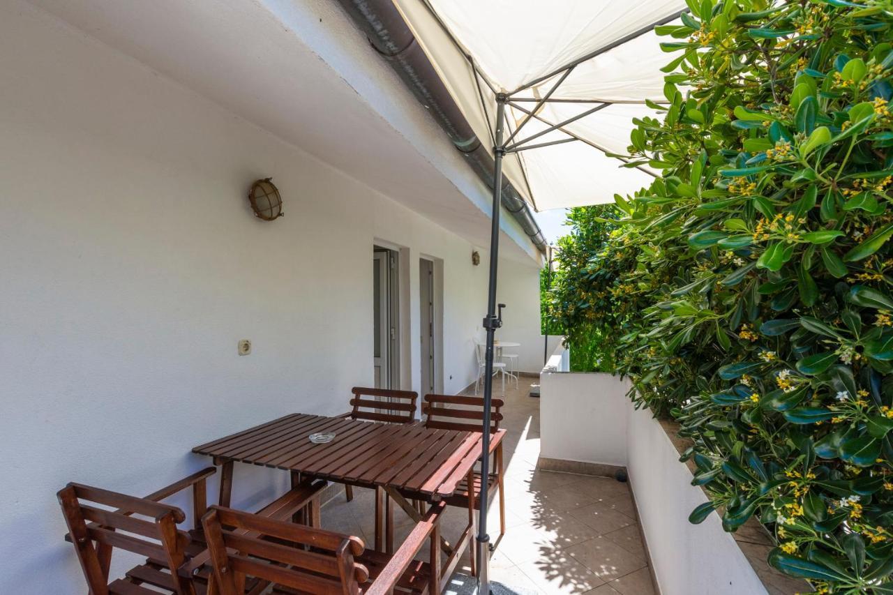 Janus Apartments ييلسا المظهر الخارجي الصورة