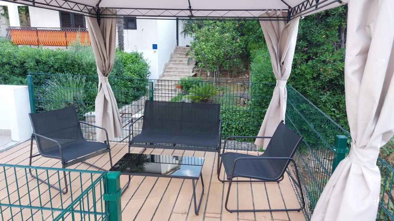 Janus Apartments ييلسا المظهر الخارجي الصورة