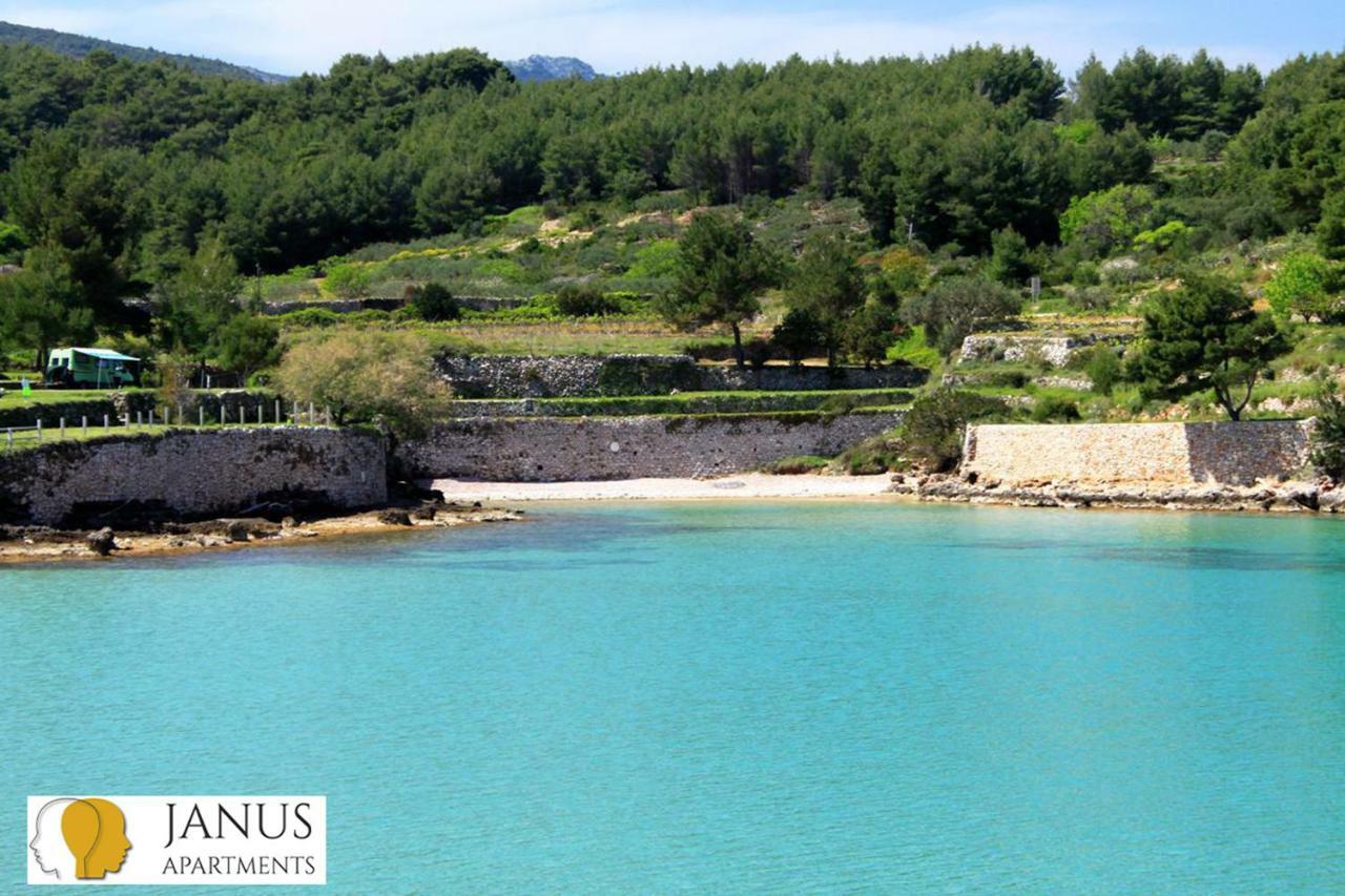 Janus Apartments ييلسا المظهر الخارجي الصورة