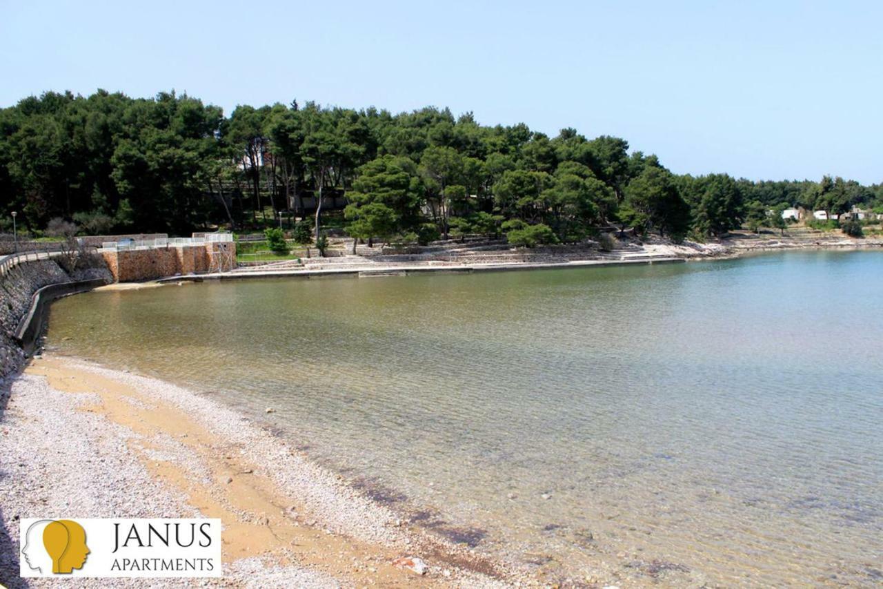 Janus Apartments ييلسا المظهر الخارجي الصورة